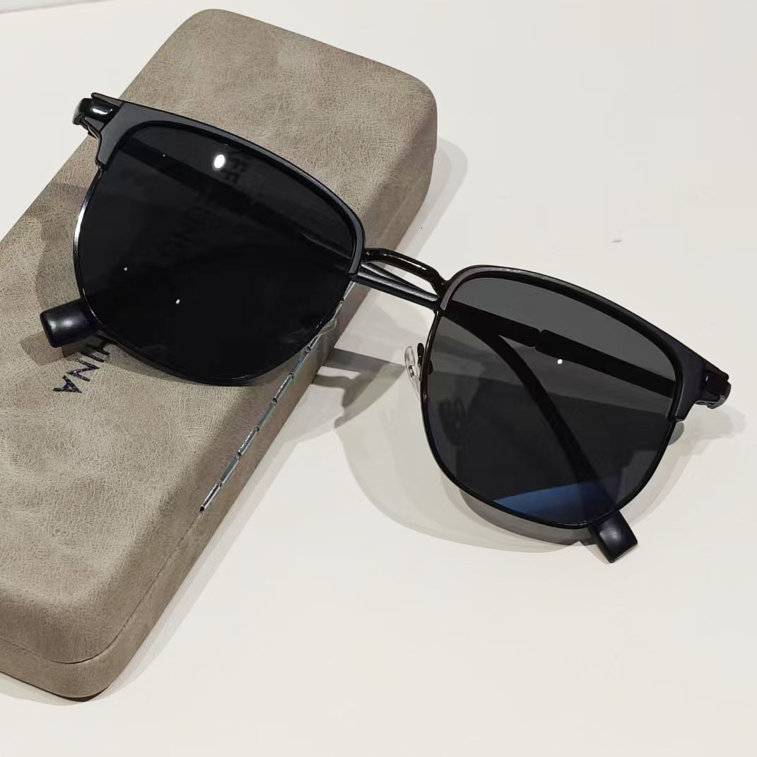 New Retro Personalized Small Frame Niche Square Men And Women Literary UV Sunglasses Versatile Sunglasses