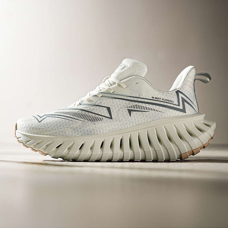 Free shipping high-quality men's running shoes youth training shoes carbon plate mesh breathable sports shoes Versatile for outdoor use size 39-4