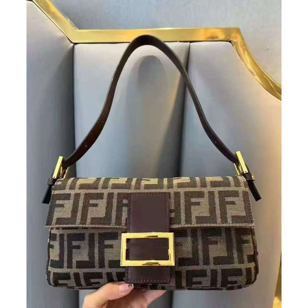 Designer Fashion Casual Light High-end Texture Small Square Single Shoulder Crossbody Bag For Women