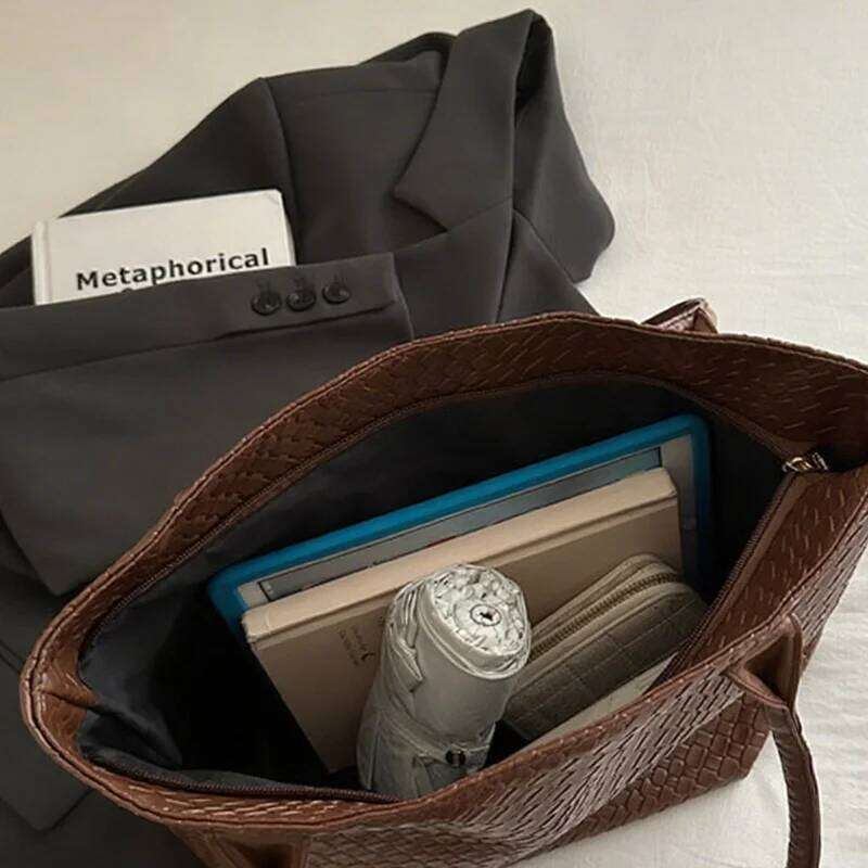 Hot Selling New Women's Tote Bags Large Capacity Crocodile Pattern Handbags Daily Commuting Shoulder Bag Designer Bags