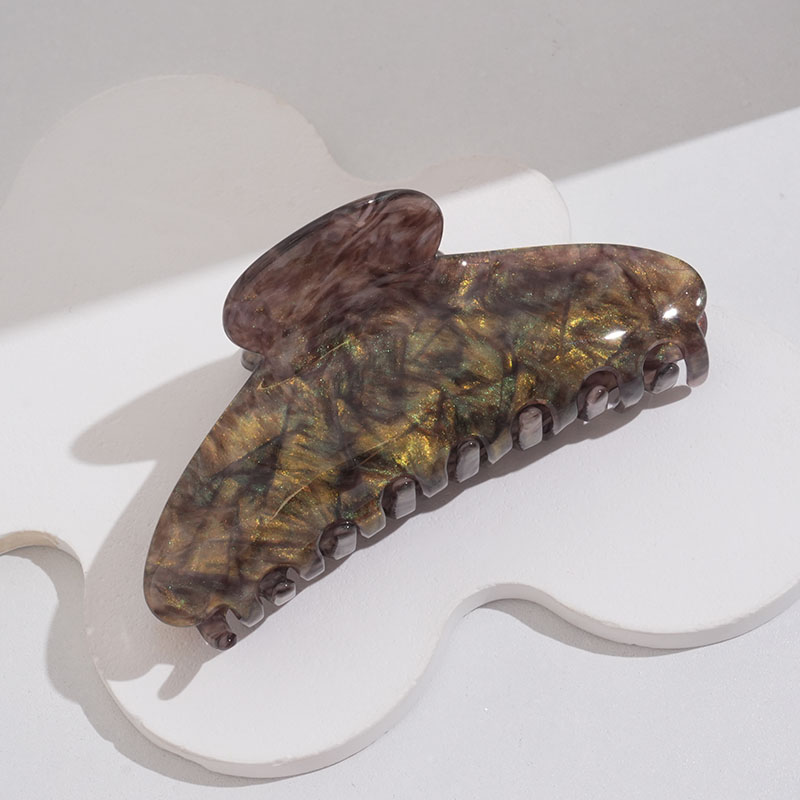 Korean-style checkered acetic acid hairpin with large, gradient striped design and shark-shaped clip