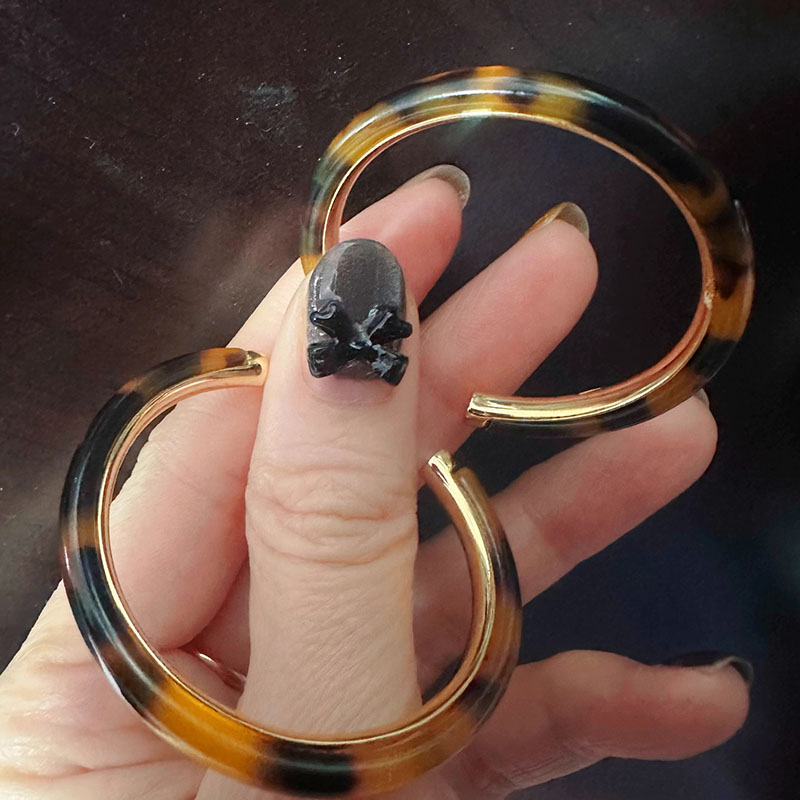 Elegant Leopard Print Hoop Earrings - Exaggerated High-End Accessory