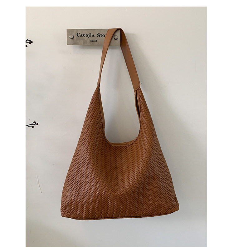 2025 Autumn Korean style niche woven pattern women's handbag fashion casual single shoulder armpit bag women's crossbody bag designer bag wo