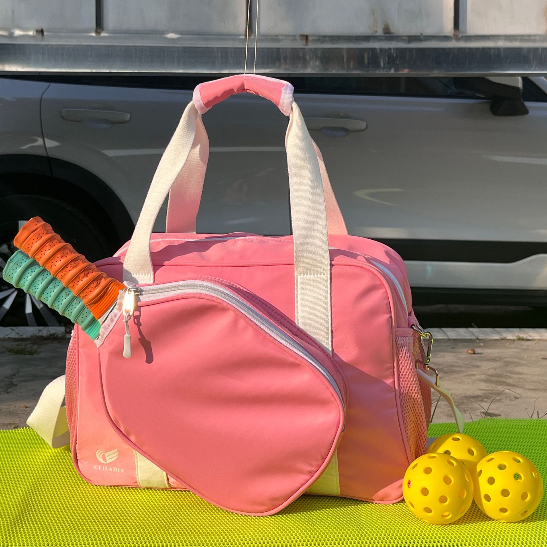 Pickleball Tote Bag with Paddle Storage Large Capacity Lightweight Pickleball Bag for Women Men with Water Bottle Holder