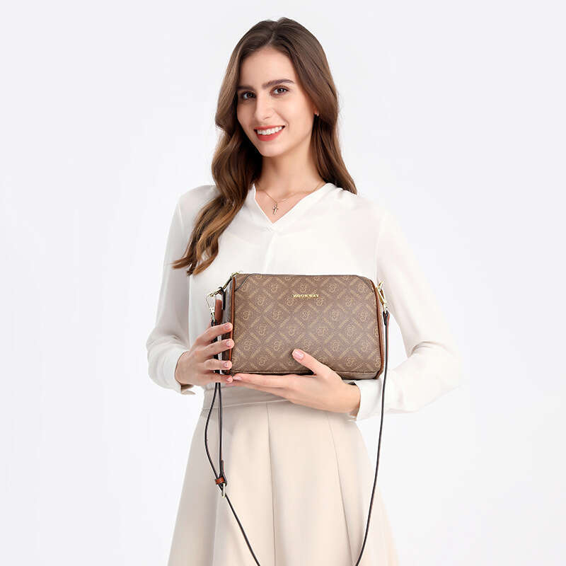 2025 New Designer Women Crossbody Bags Versatile Tote Bag Pillow Single Shoulder Bag Large Capacity for Women