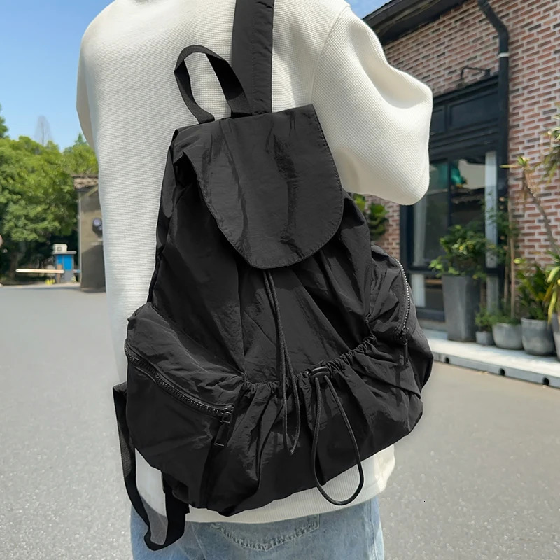 Mens folding backpack suitable for hiking traveling and outdoor exploration with large capacity for easy storage250813