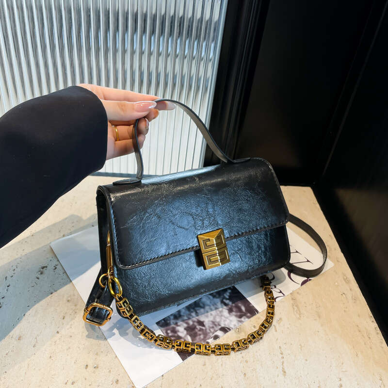 2024 New Texture Trendy Small Square Chain Strap Crossbody Casual Simple Fashion Handheld Single Shoulder Women's Bag