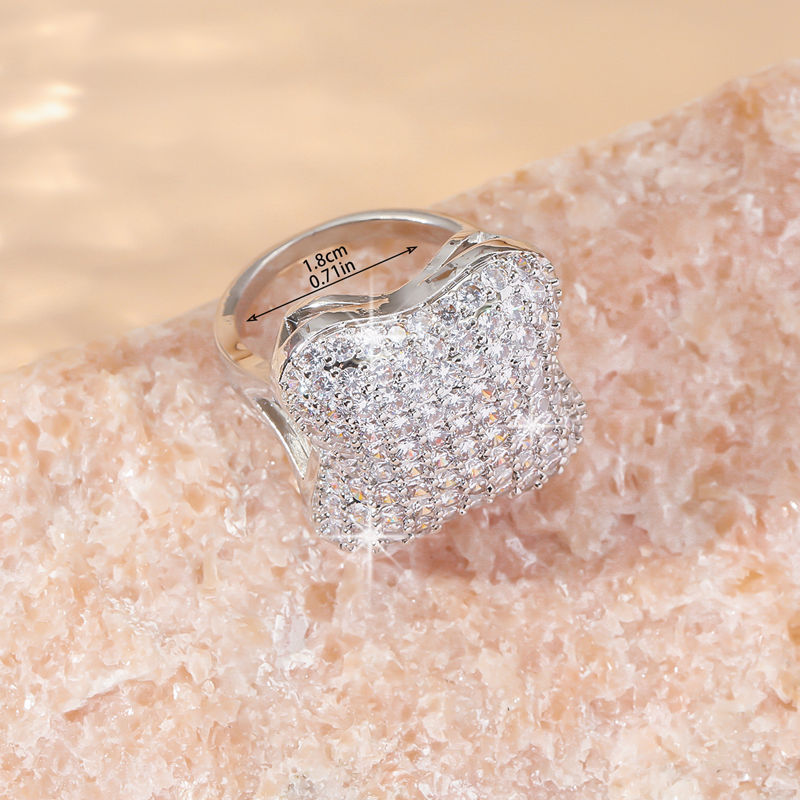 2025 Choucong Ins Top Sell Sparkling Luxury Jewelry 18K White Gold Fill Pave Micro 5A Cubic Zircon CZ Diamond Party Eternity Women Wedding Flower Ring