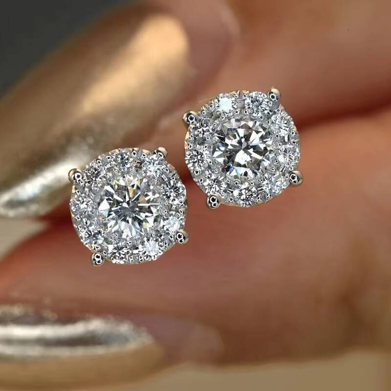 2025 new style Latest Jewelry Gold Earring Main Stone D VVS Moissanite Earrings Womens Custom Jewelry Moissanite Stud Earrings