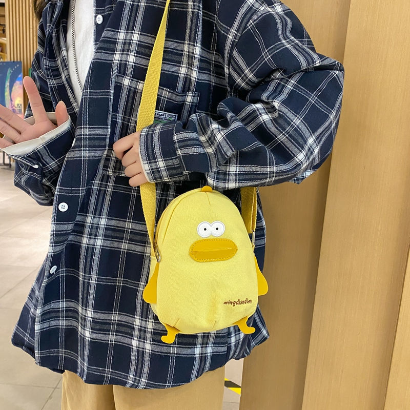 2025 Autumn and Summer Cute Crossbody Bag Fresh Mini Student Soft Girl Cartoon Chicken Bag Japanese Pendant Small Square Bag Women's Crossbody Ba
