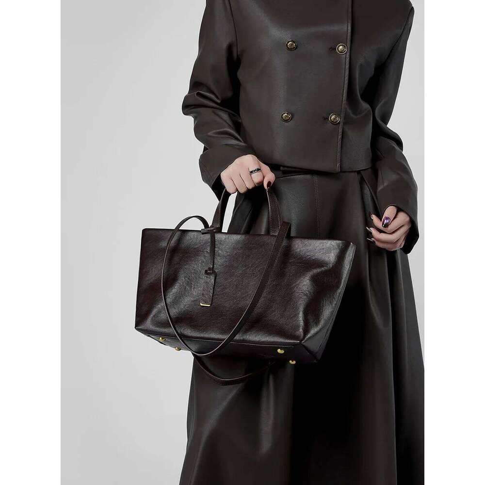 Woman Shoulder Soft Leather Large Capacity Square Fashion Tote Bag Korean Fashionable Handbag Shopping Underarm Bags
