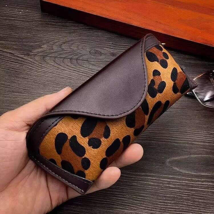New Anti-Pressure Leopard PU Leather Men Women Portable Storage Bag Myopia Glasses Case Sunglasses