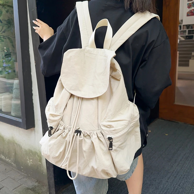 Mens folding backpack suitable for hiking traveling and outdoor exploration with large capacity for easy storage250813