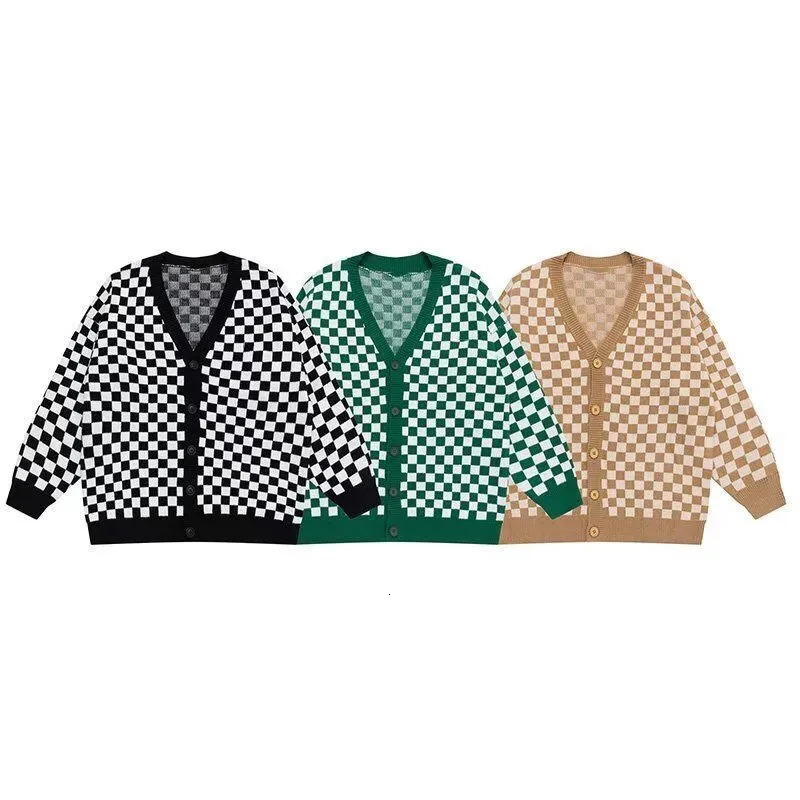 Checkerboard Plaid Cardigan Mens Sweaters INS Winter Coats Knitwear Clothing Japanese Vintage Wool Couples 250819