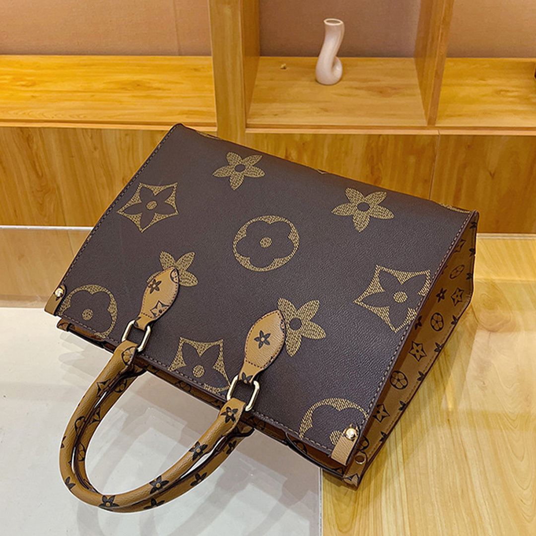 Shoulder bag luxury bag makeup bag crossbody designer bag 2025 women's casual handbag designer bag chain print large capacity