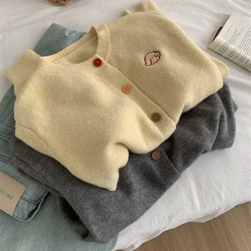 Gentle Vintage Dog Embroidered Cardigan Women 2025 Fall Winter Round Neck Knit Sweater Coat Petite Soft Yarn XJ250819