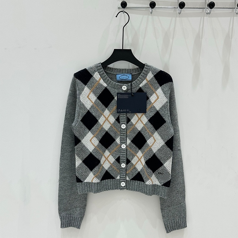 sweaters women's Designer sweaters for woman luxurious knitted sweater top fashion classic P brand retro diamond pattern knitted cardigan sweaters jacket