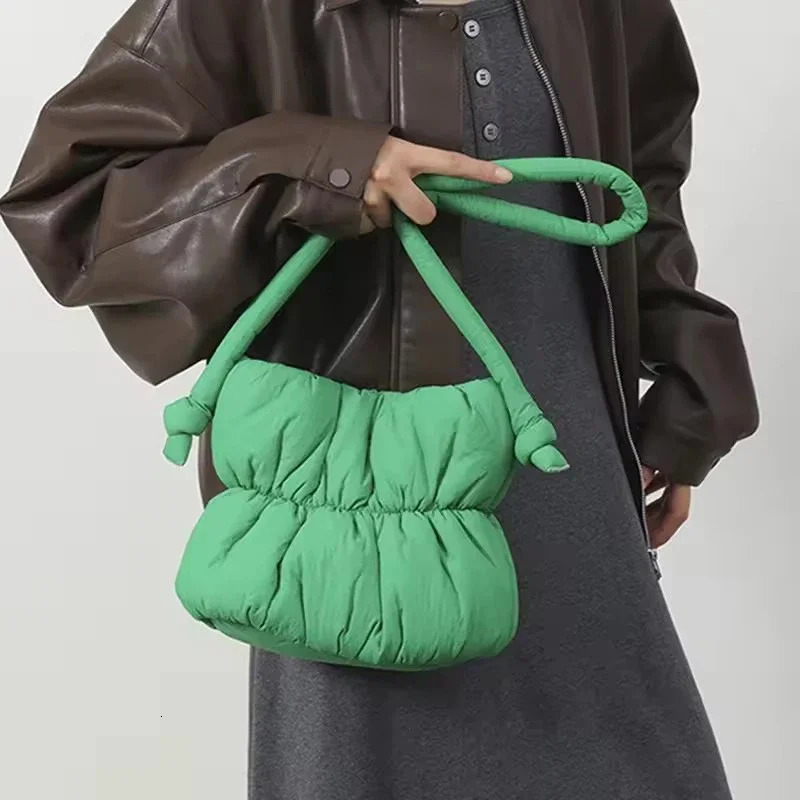 Nylon Bucket Bags Women Casual er Handbags Down-Filled Cotton Shoulder Bag Pleated Crossbody Bags Fashion Underarm Bag 250814