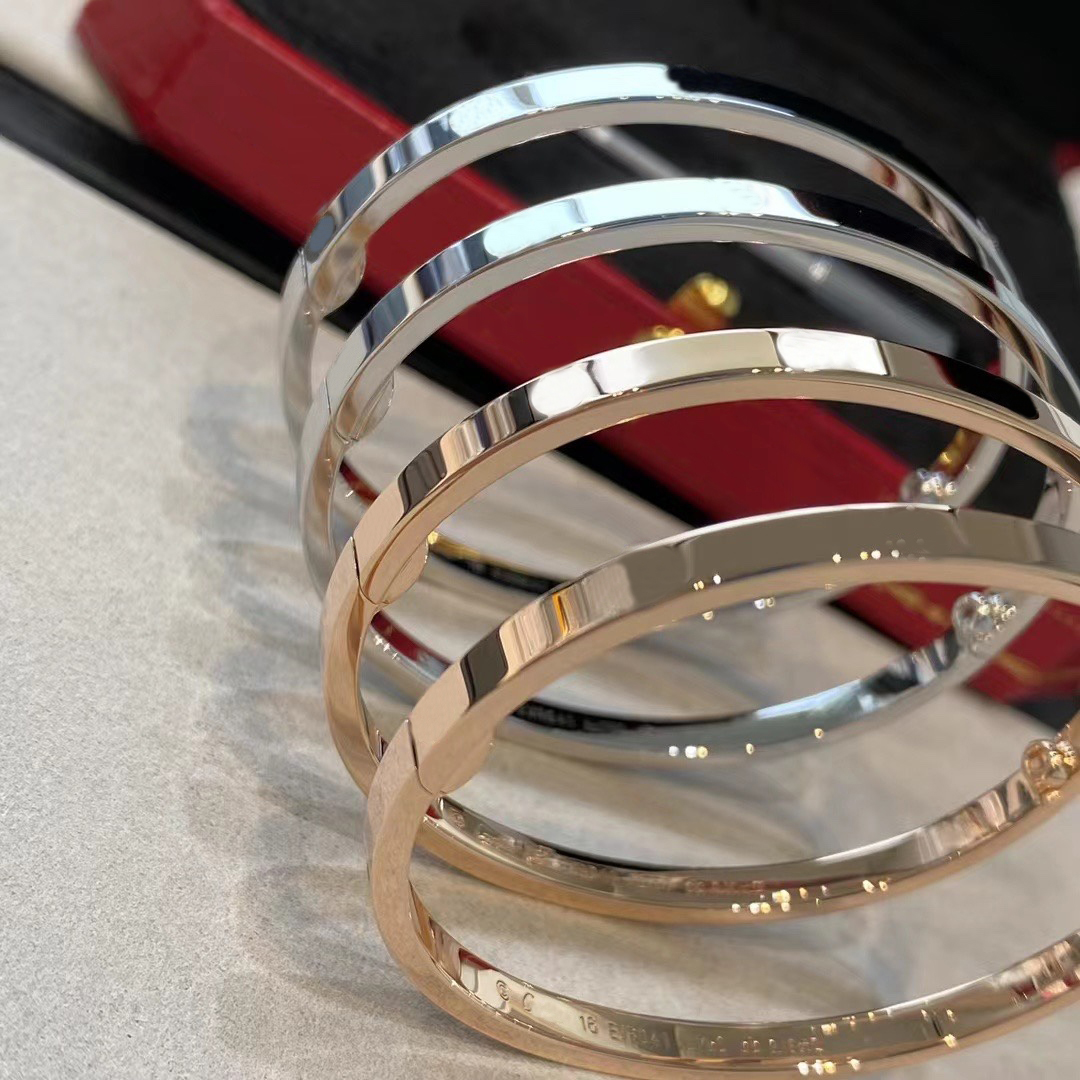 Classic 4mm Thin 6Th Titanium Steel Love Bracelet Designer For Women Men Bracelet Sier Rose Gold Nail Bangles Bracelet Couple Jewelry gift