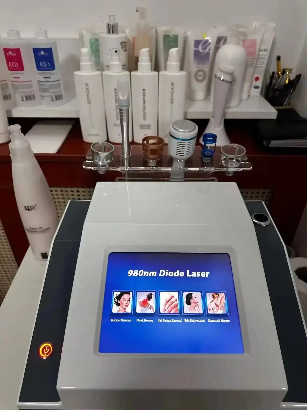 Advanced 5 in 1 980nm Diode Laser Machine for Spider Veins Removal Nail Fungus and Vascular Physiotherapy Care