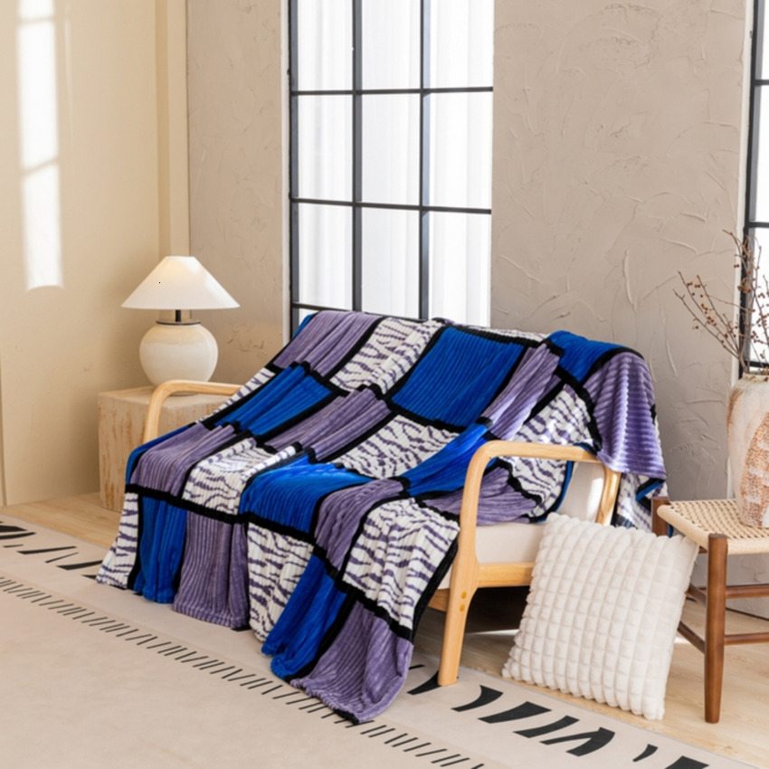 (Total) Chaotong Velvet 2024 New Striped Flannel Printed Checkered Blanket