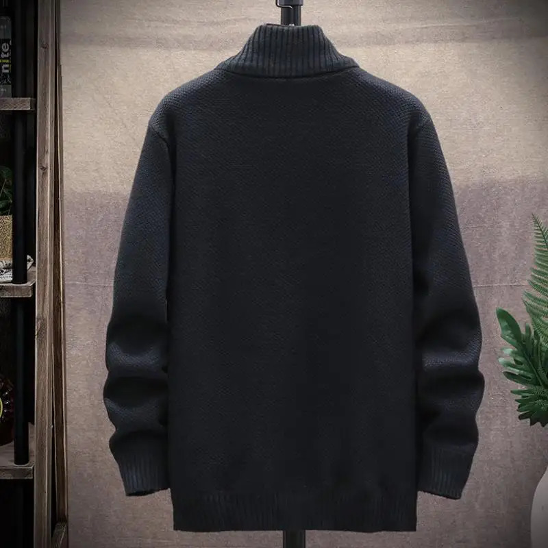 Autumn Winter Knitted Fleece Sweater Men Fashion Slim Fit Cardigan Causal Sweaters Coats Solid Thicken men 250819