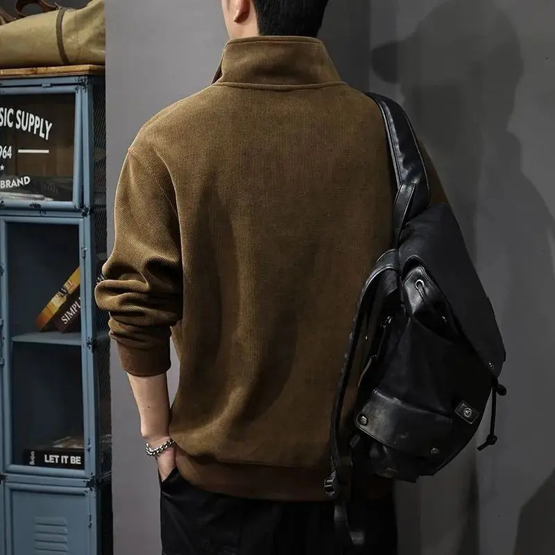 Autumn and Winter Spliced sweatshirt Mens Retro Long-sleeved Polo Shirt Loose Half Zipper Stand Collar T-shirt 250818