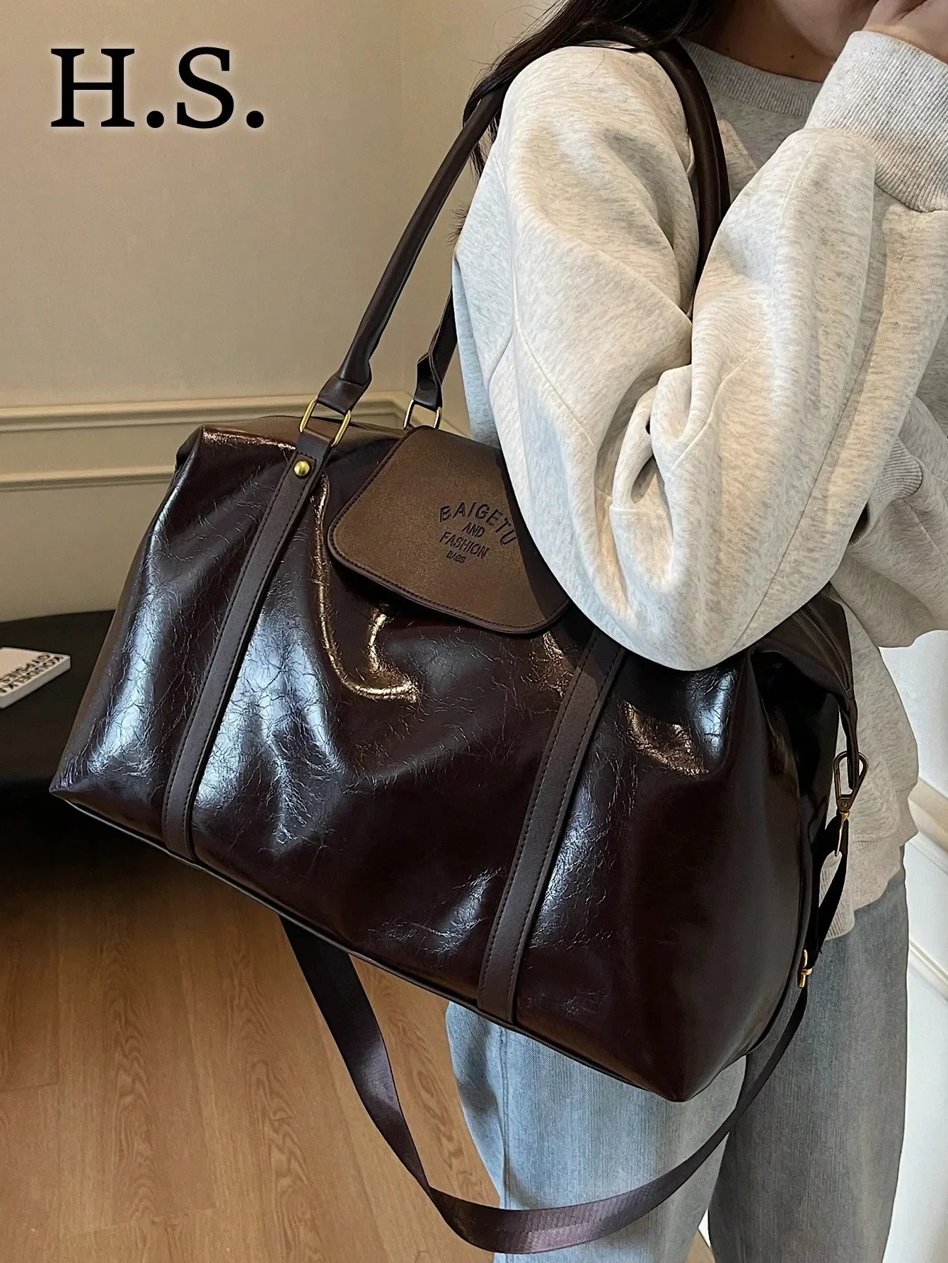 Fashion large capacity handbag Casual short trip travel bag Holiday gym tote bag retro oil wax gloss PU leather crossbody bag 250818