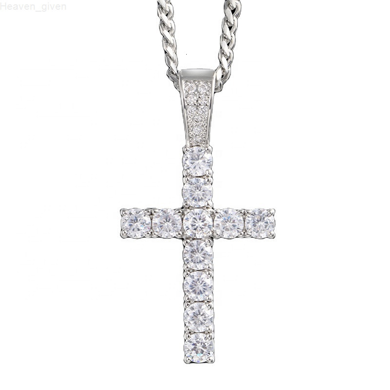 Wholesale Fashion Iced Out Moissanite/Zircon Cross Pendant for Necklaces