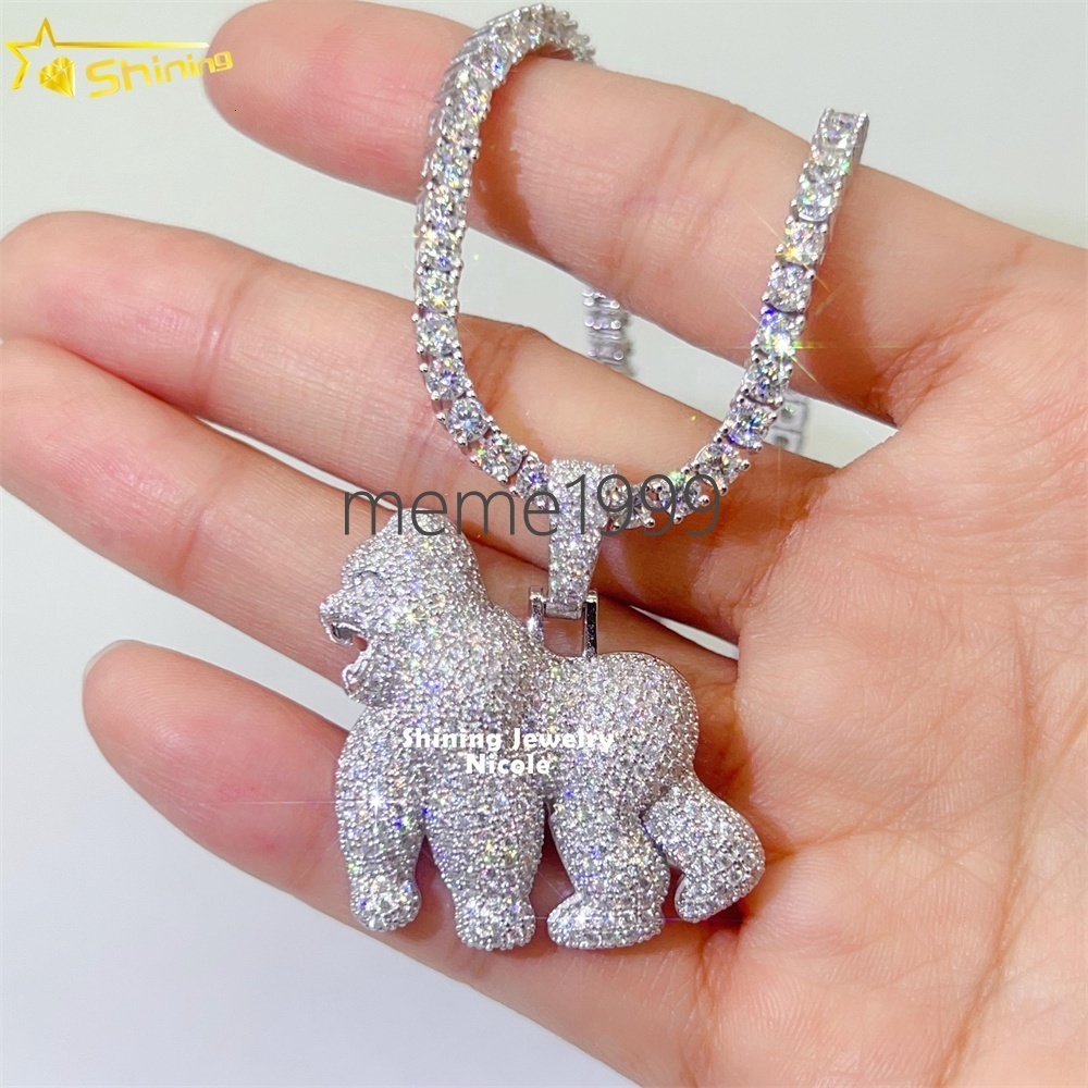 New Arrival Hip Hop Bling Charm Pass Diamond Tester 925 Silver Iced Out Moissanite Gorilla Pendant