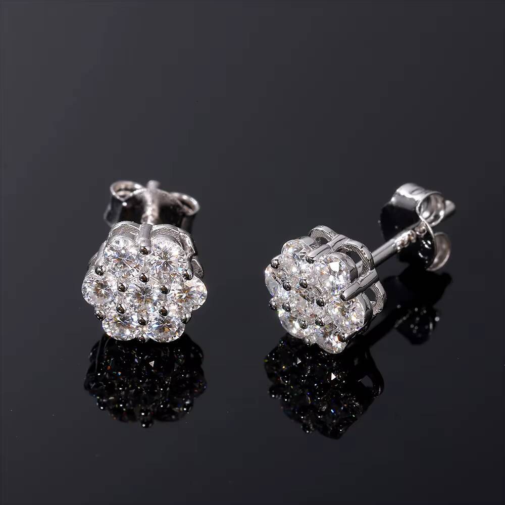 DE Cluster Flower S925 VVS Moissanite Earrings Men Hiphop 925 Sterling Silver Moissanite Stud Earrings with GRA Certificate