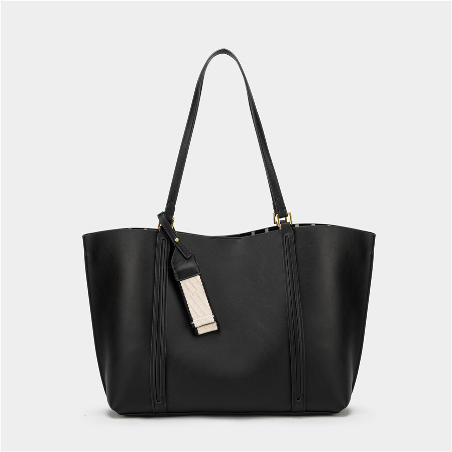 Free shipping designer Tote Bag 2025 New Versatile Fashion Retro Large Capacity Commute Bag Outing Shoulder Bag Shopping Bag