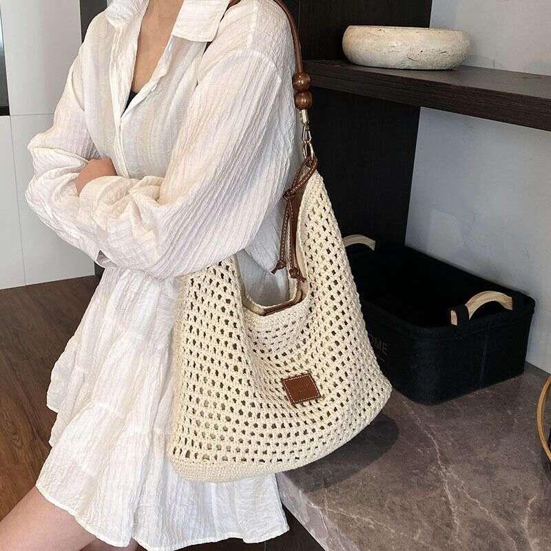 Woven Beach Fashion Large Capacity Tote 2024 New Trend INS Shoulder Elegant Casual Women's Bag