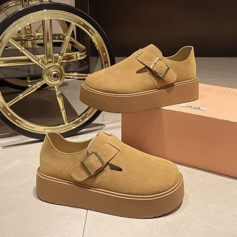 new Free delivery designer woman cotton boots Cotton shoes with added fleece for warmth and anti slip worn externally