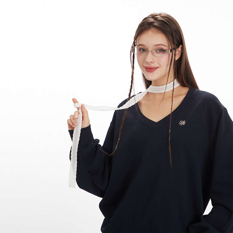 Fake Two-Piece Lace Patchwork Neck Scarf Design Top Women V-Neck Loose Sweatshirt Hot Girl Style B5