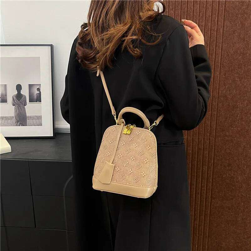 Vintage Floral Backpack Mini Quilted Shell Bag With Detachable Strap Multi Function Purse