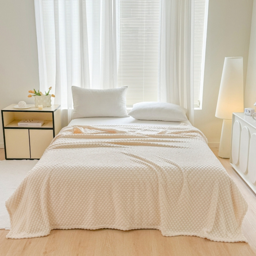 (Total) Danben Home Textiles 2025 New Soft Cotton Flannel Jacquard Beanie Taffeta Velvet Massage Feel Blanket