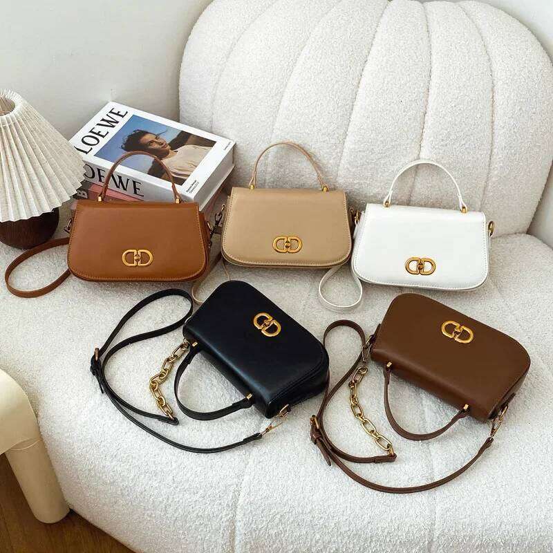 Spring Fashion Armpit Small Square Female Senior Niche Personality Leisure Hand Carrying Single Shoulder Crossbody Bag