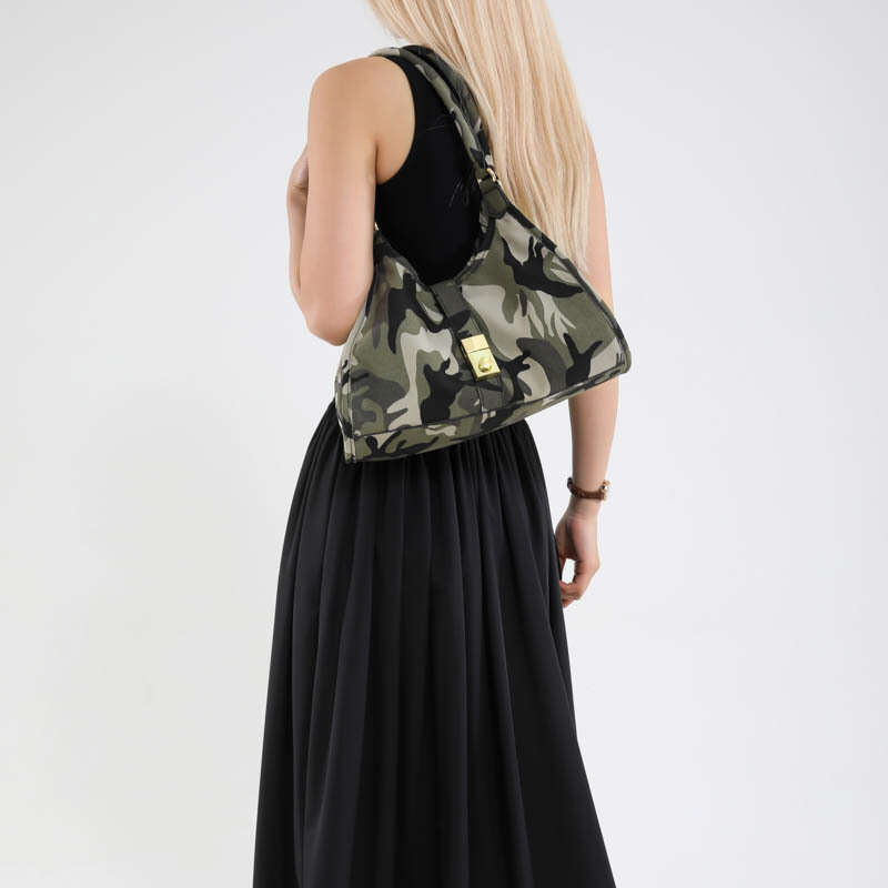 High-End Handheld Tote for Designer Women 2025 Summer Camouflage Versatile Lock Bags Buckle Single Shoulder Crossbody Bag Trendy
