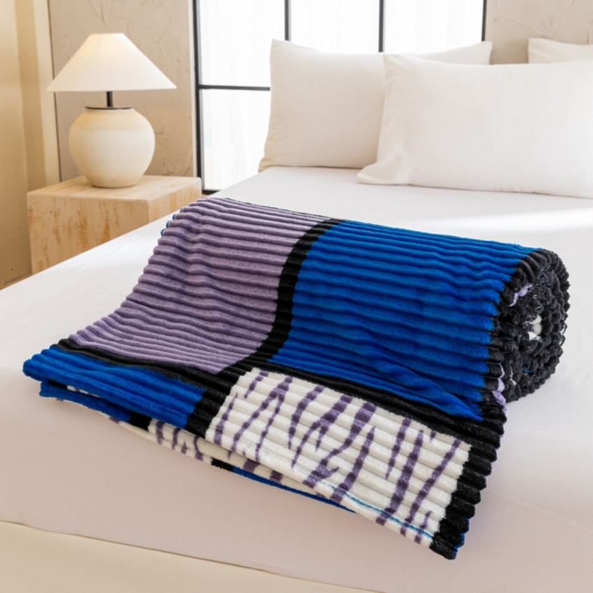 (Total) Chaotong Velvet 2024 New Striped Flannel Printed Checkered Blanket