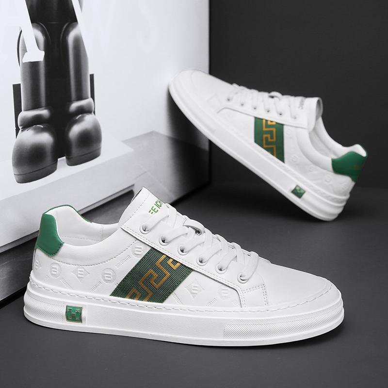 Men's summer British trend plimsoll shoes 2025 new genuine leather soft sole white shoes men's breathable versatile casual