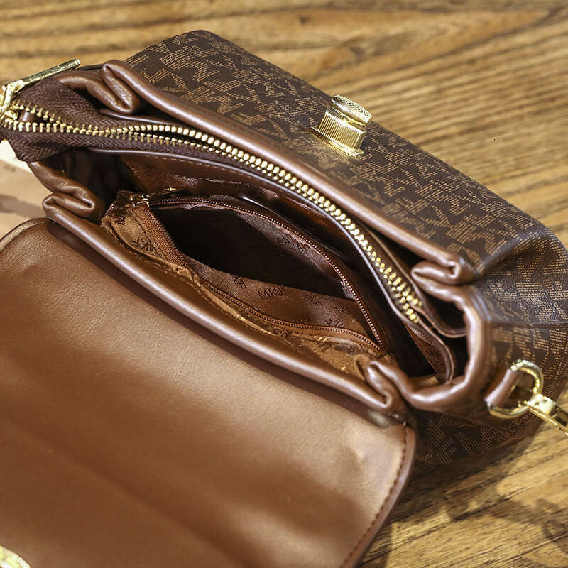 New Fashion Crossbody Messenger Bags for Women Single Shoulder Large Capacity Casual Versatile Handbags