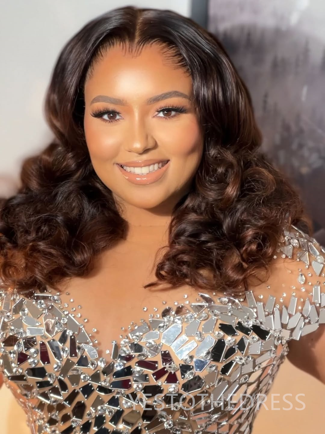 Plus Size Silver Mermaid Prom Dress 2025 Evening Dresses Robe De Sorrie Sheer Neck Illusion Mirror Sequins Side Split Birthday Dress Second Reception 