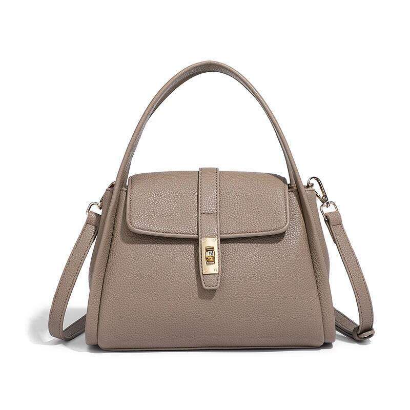 Light Niche Design New Retro Fashion Shoulder Soft Leather Handheld Women S Bag Crossbody Bags
