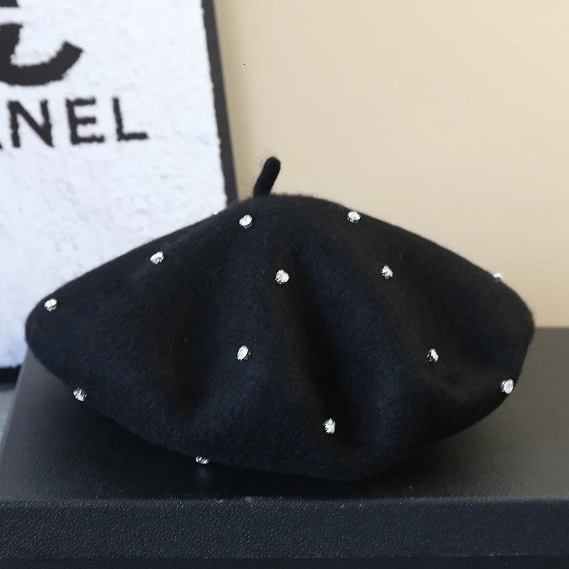 2025 Rhinestone Wool Thick Beret French Beret Artist Painter Autumn Winter Hat Girls Female Warm Walking Cap 250819