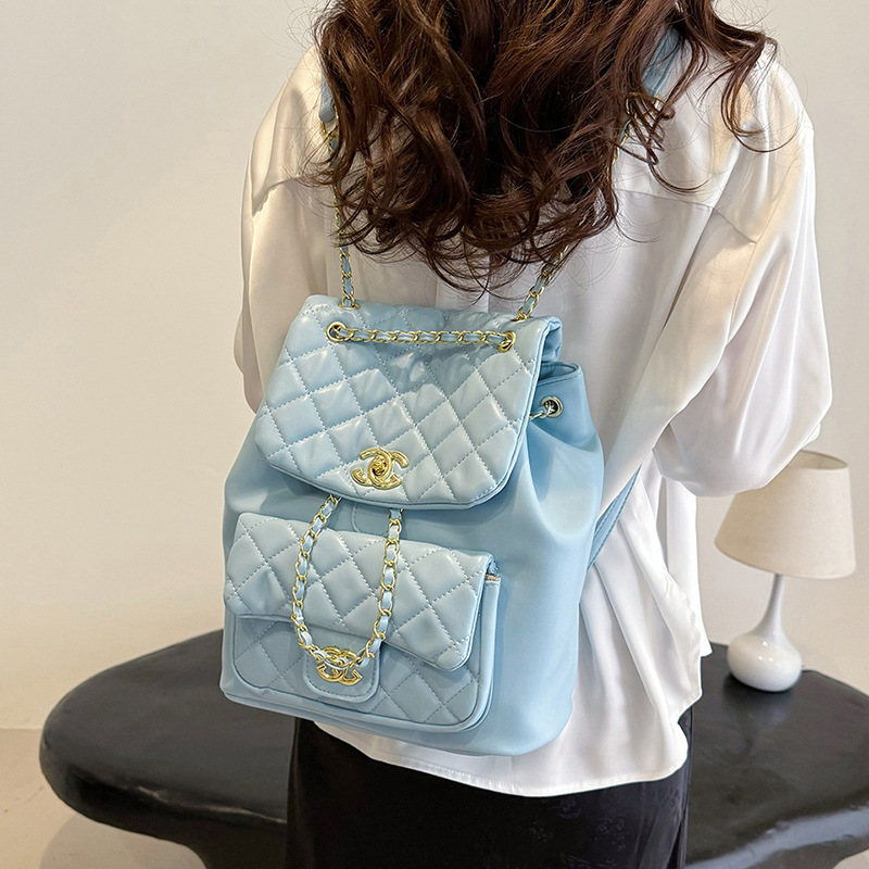 Designer female bag new fashion Rhombus embroidery chain backpack large capacity commuter backpack hot