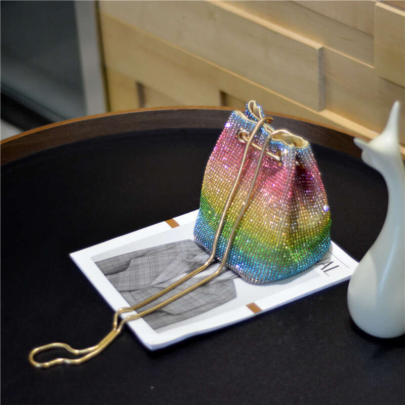 Designer Bag Tote Bag Shoulder Bag New Niche Personality Crossbody Shoulder King Chain Handbag For Women Colorful Mesh Rhinestone Bucket Bag