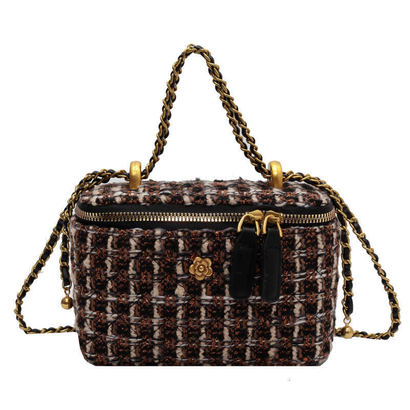 Designer Women New Korean Version Light Luxury Small Chanel Style Crossbody 2025 Early Bags Spring Woolen Chain Commuter Shoulder Box Bag