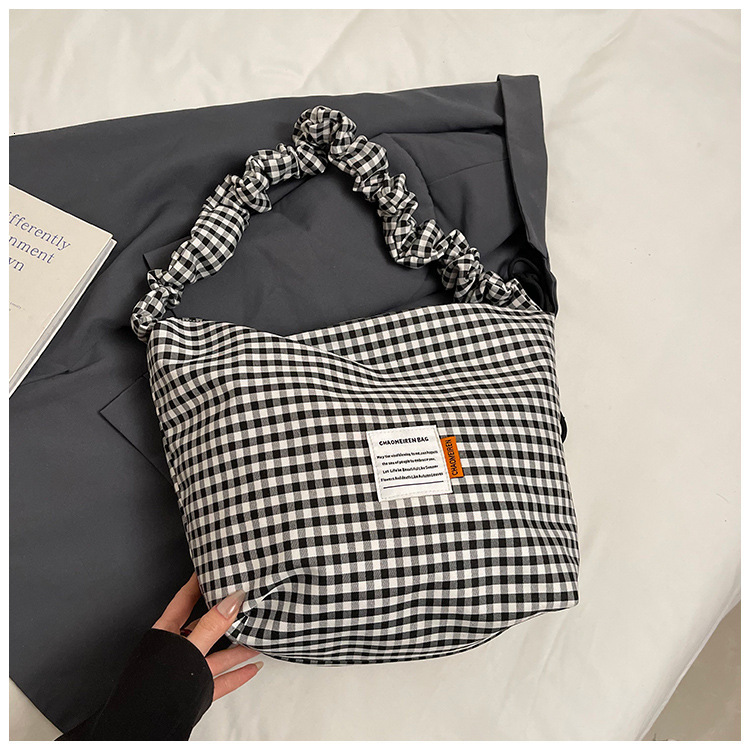 2025 Autumn Cloud Bag Women's Shoulder Bag New Canvas Bag Large Capacity Jingyun Leisure Dumpling Bag Crossbody Bag Women's Crossbody Bag De