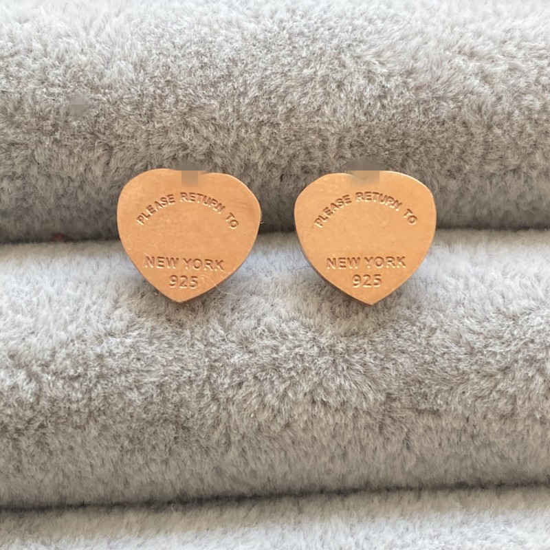 Rose Gold Color Luxury Designer Stud Earrings Chic Elegant Heart Earrings Stainless Steel Fashion Earrings For Women Wholesale